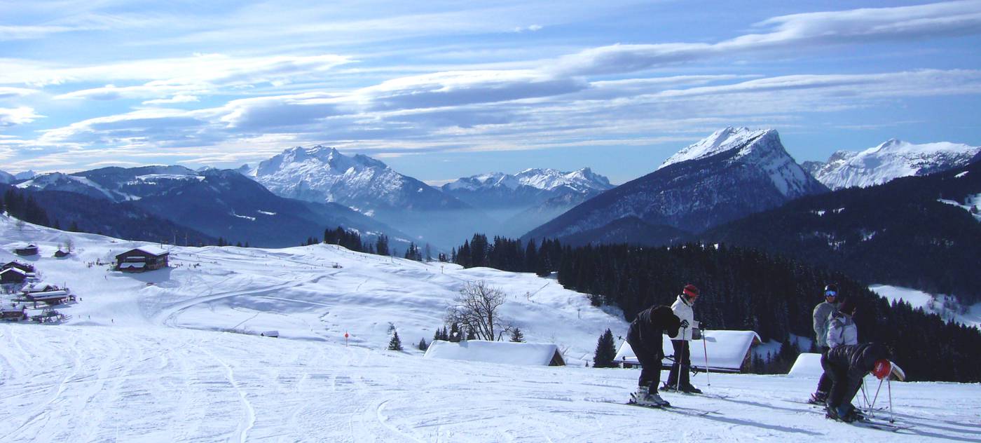 ski slopes of Aravis area